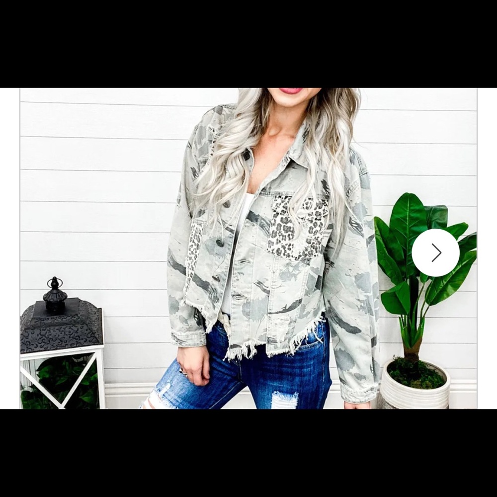 Grey Wild Side Camo/Leopard Jacket